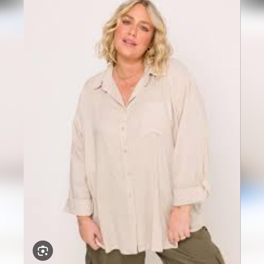 Torrid Cream Button Down Pocket Collar Blouse / L… - image 1